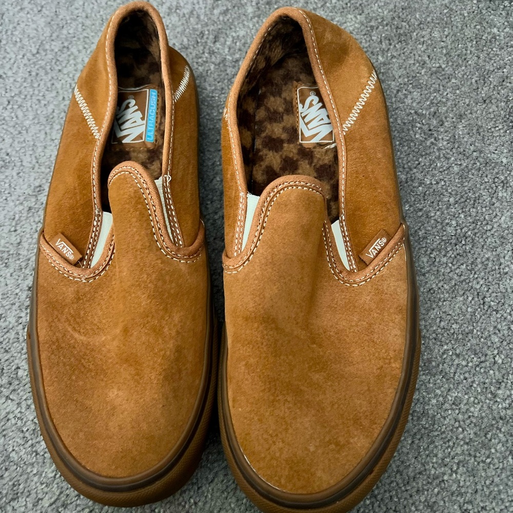 Vans Sherpa lined SF Slip ons